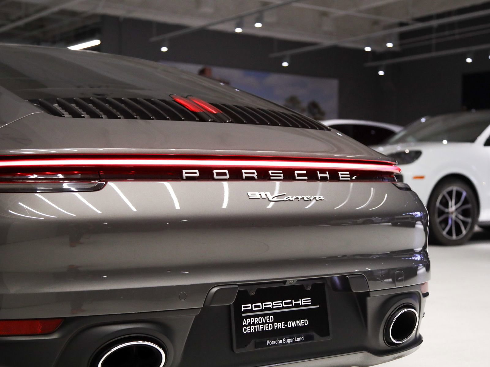 Certified 2020 Porsche 911 Carrera RWD image 32