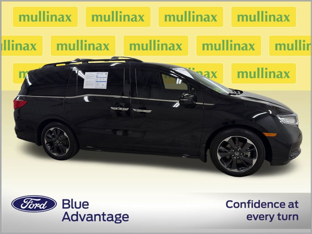 Used 2024 Honda Odyssey Elite image 2