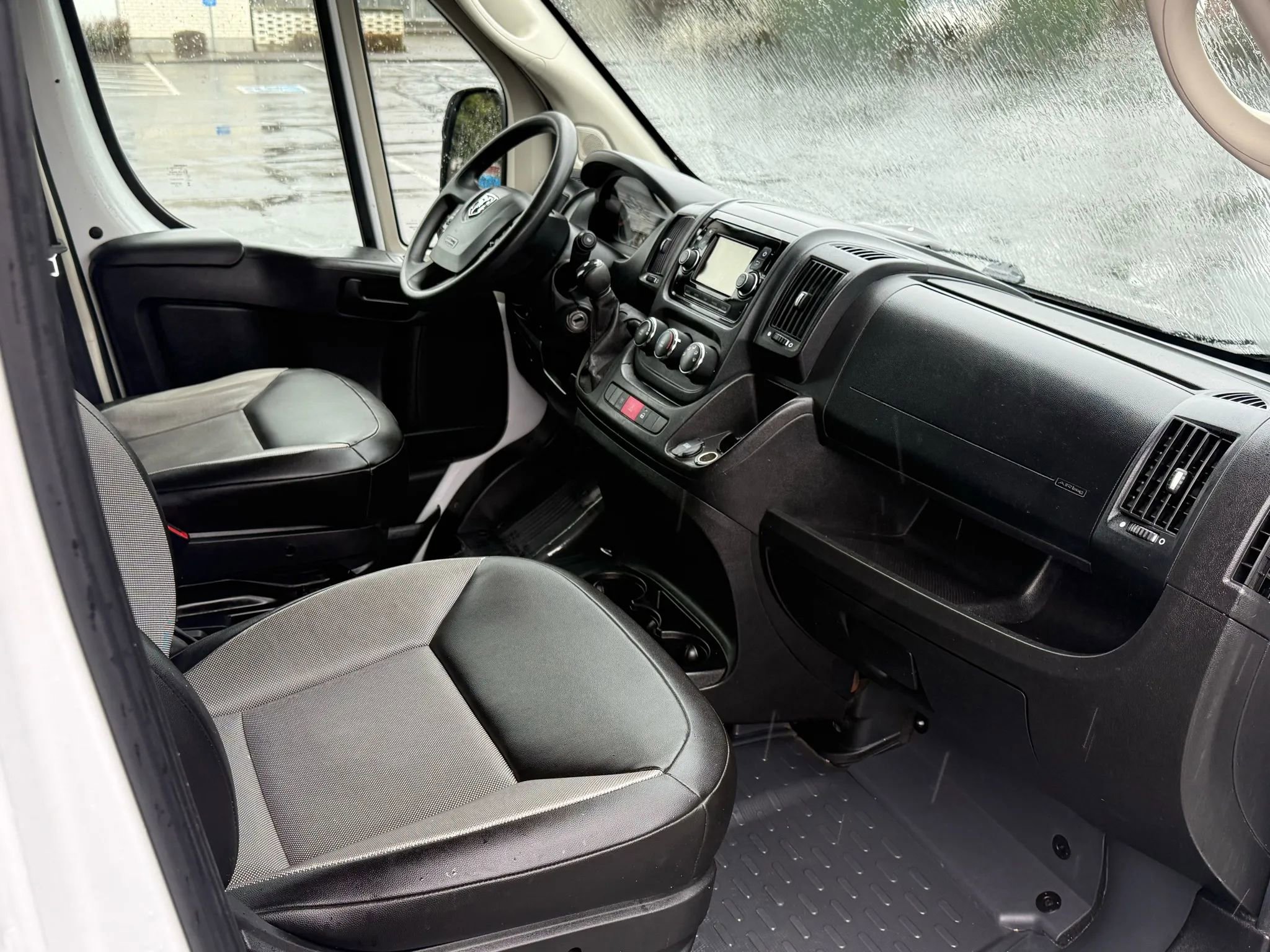 Used 2020 RAM ProMaster 2500 FWD image 13