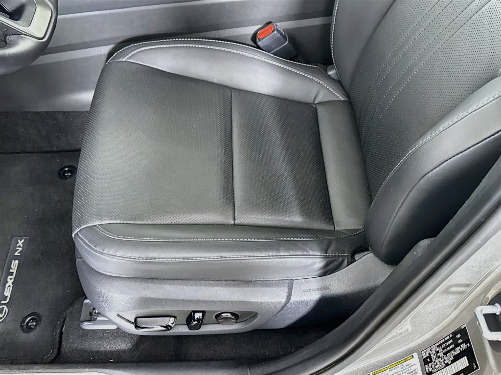 Certified 2025 Lexus NX 250 FWD w/ Accessory Package (Z1) image 20
