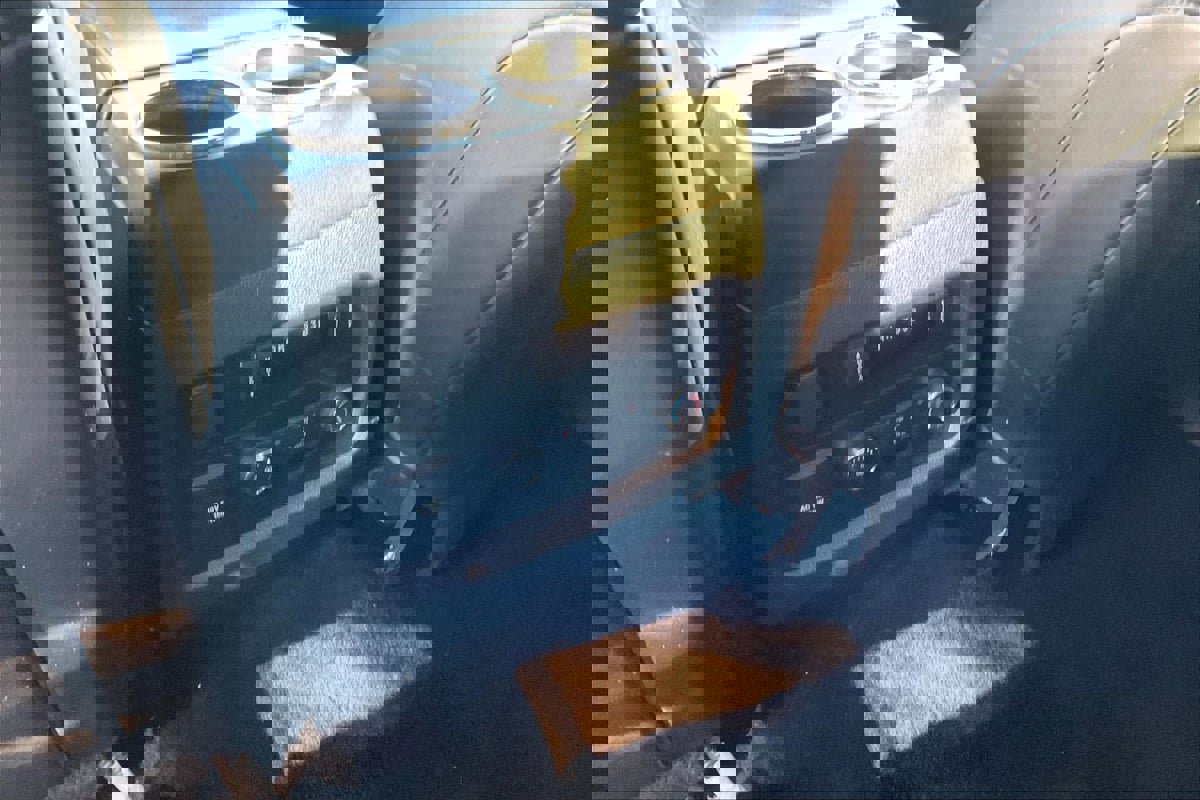 Used 2016 Lincoln Navigator Select image 33