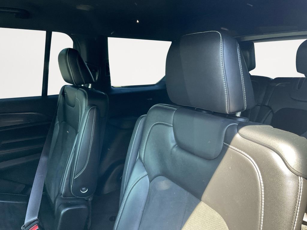 Used 2021 Jeep Grand Cherokee L Laredo image 30