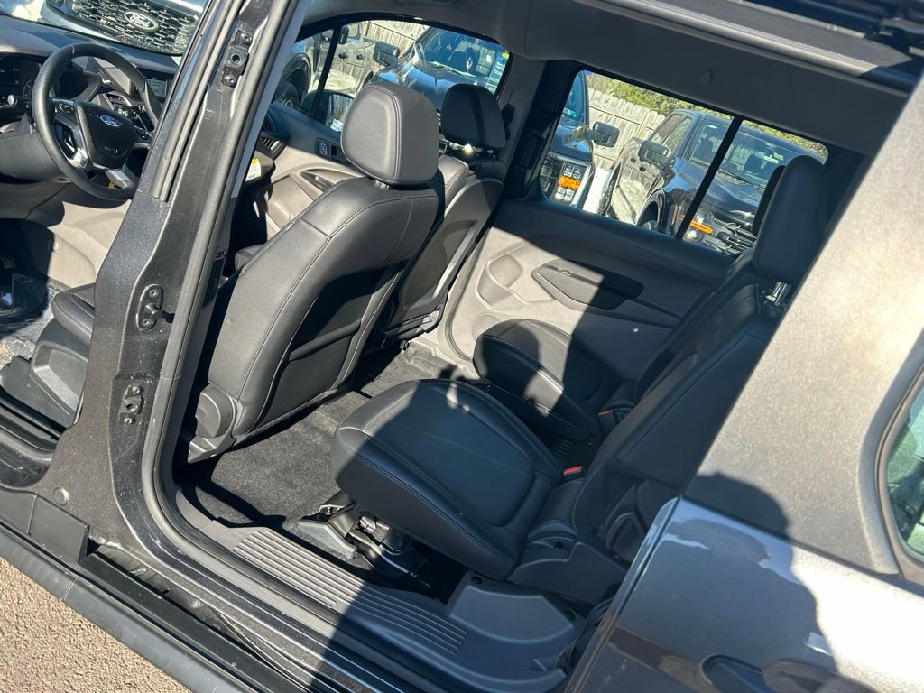 Certified 2023 Ford Transit Connect XL image 14