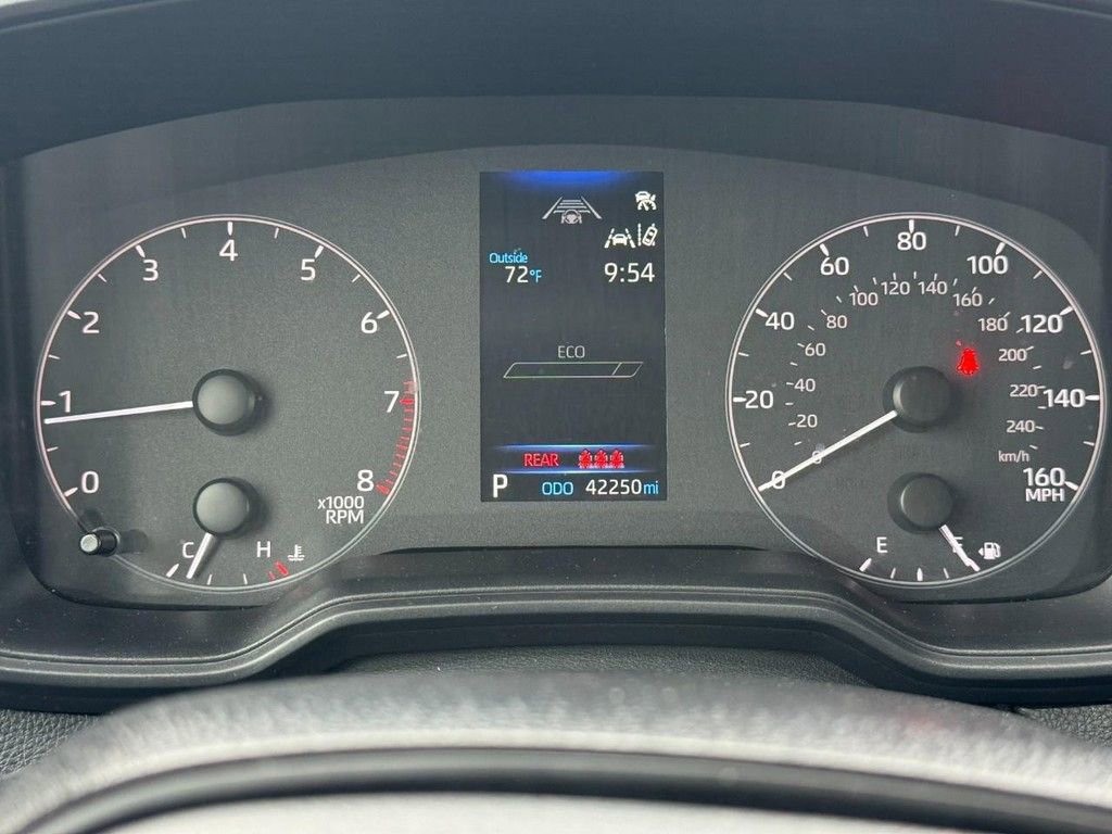 Used 2024 Toyota Corolla LE FWD image 22