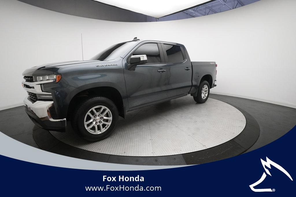 Used 2022 Chevrolet Silverado 1500 LT AWD/4WD image 1