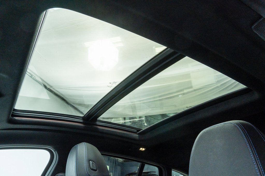 Used 2019 BMW X4 M40i image 28