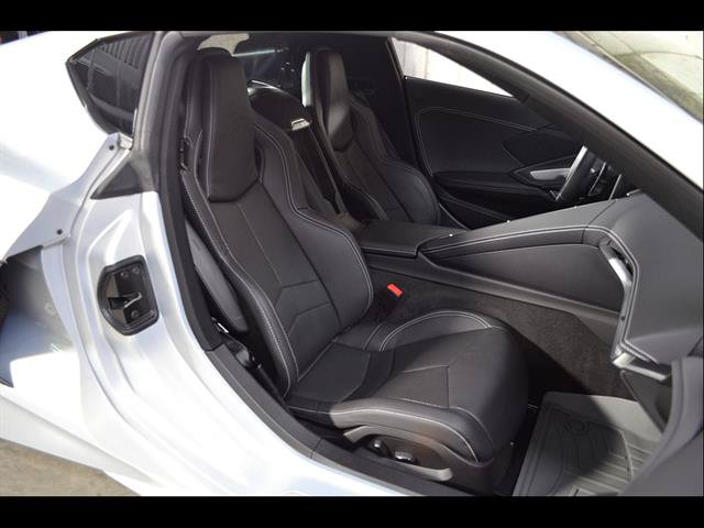 Used 2023 Chevrolet Corvette Stingray Coupe w/ Z51 Performance Package RWD image 22