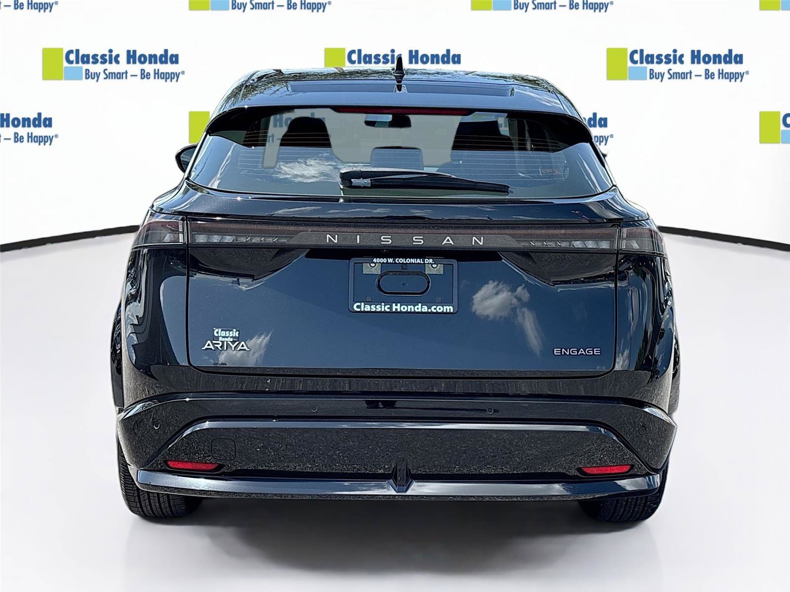Used 2023 Nissan Ariya FWD image 7