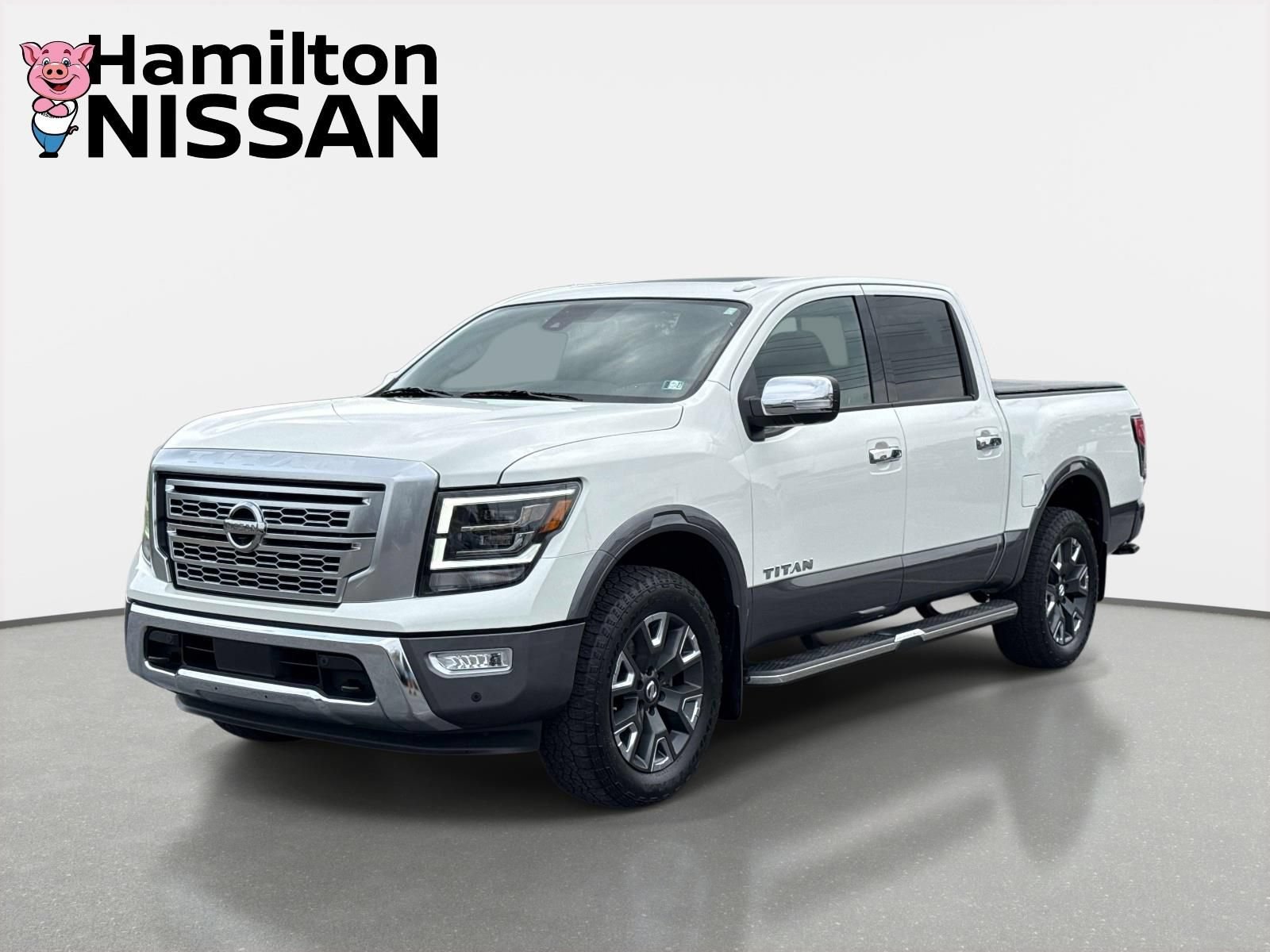 Used 2021 Nissan Titan Platinum Reserve w/ Moonroof Package AWD/4WD image 5