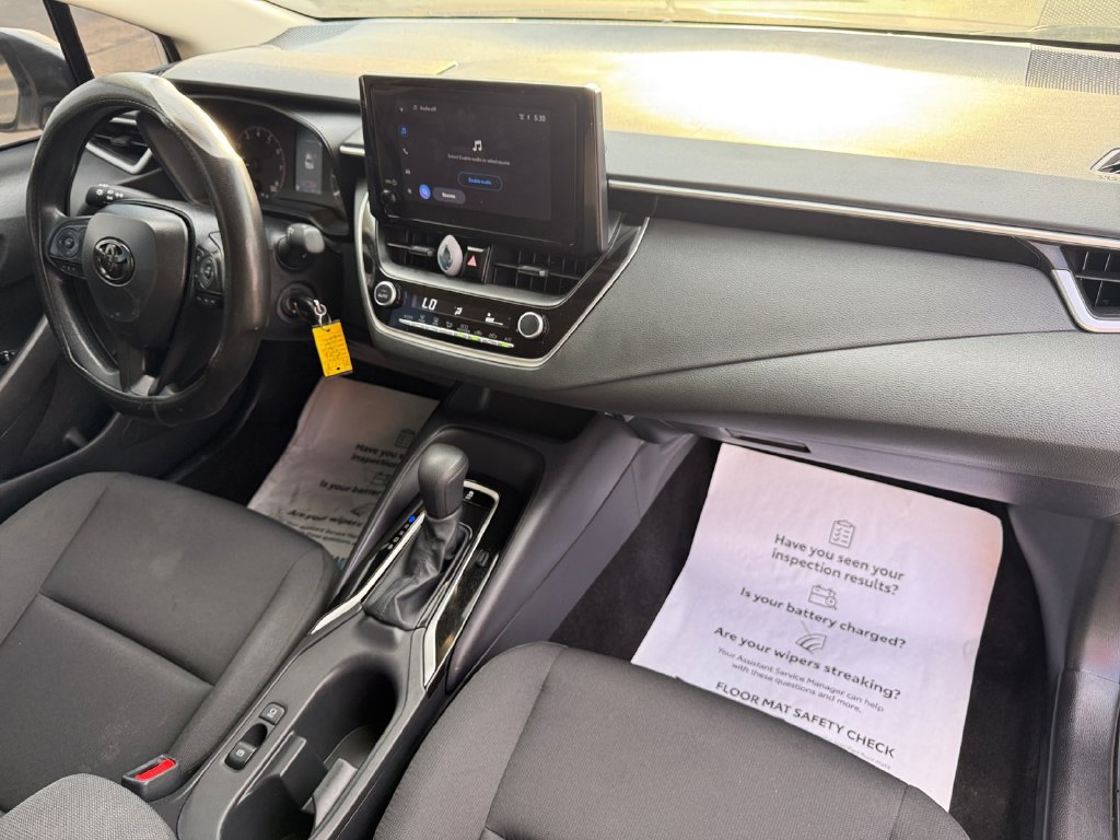 Certified 2025 Toyota Corolla LE FWD image 17