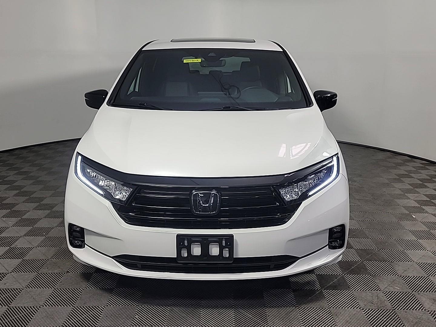 Certified 2023 Honda Odyssey Sport image 13