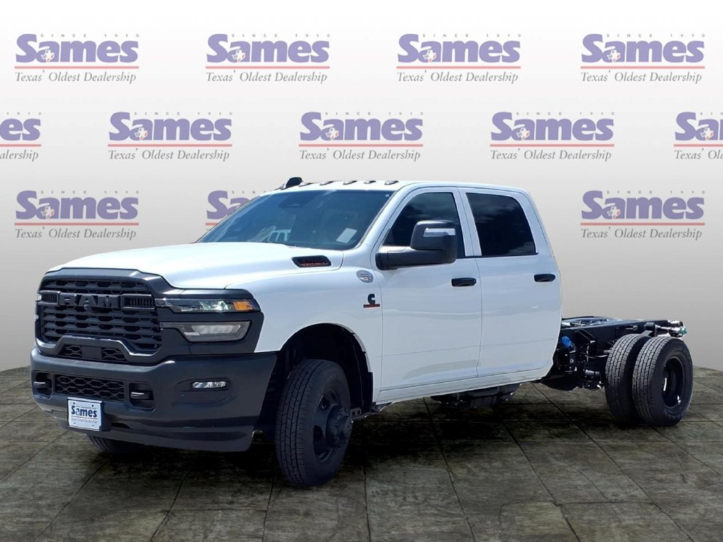 New 2026 RAM 3500 Tradesman AWD/4WD image 3