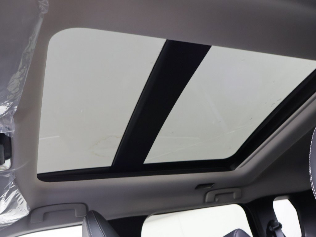 New 2026 Mitsubishi Outlander SE image 24