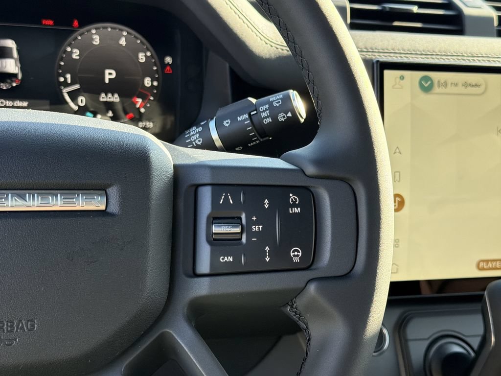New 2026 Land Rover Defender 110 X-Dynamic SE AWD/4WD image 23