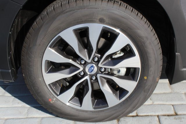 New 2025 Subaru Outback Touring XT image 19