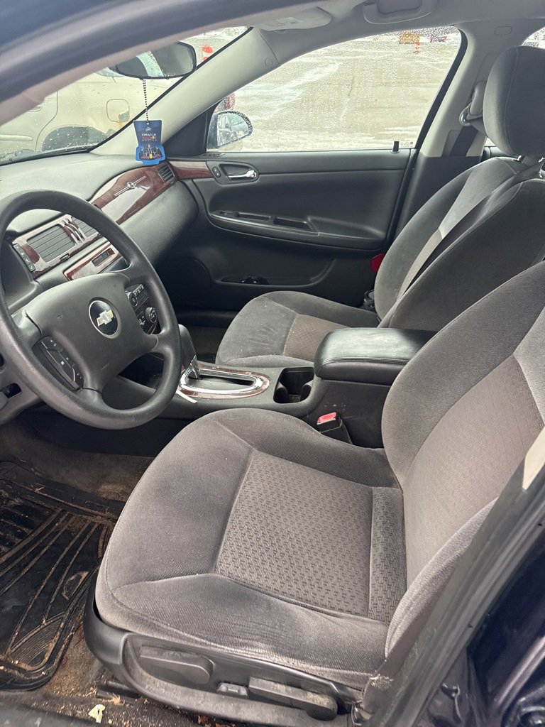 Used 2009 Chevrolet Impala LS image 33