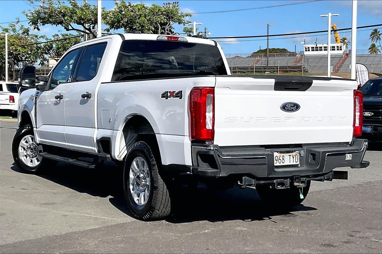 Used 2024 Ford F250 XLT AWD/4WD image 4