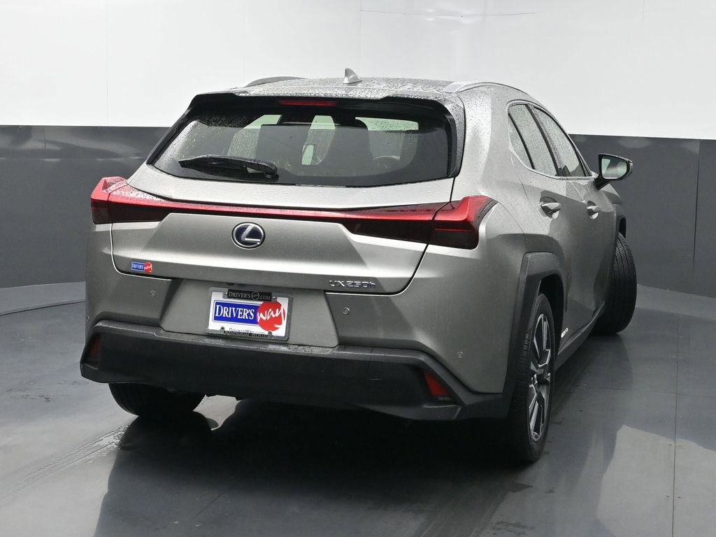 Used 2021 Lexus UX 250h w/ Accessory Package (Z2) AWD/4WD image 38