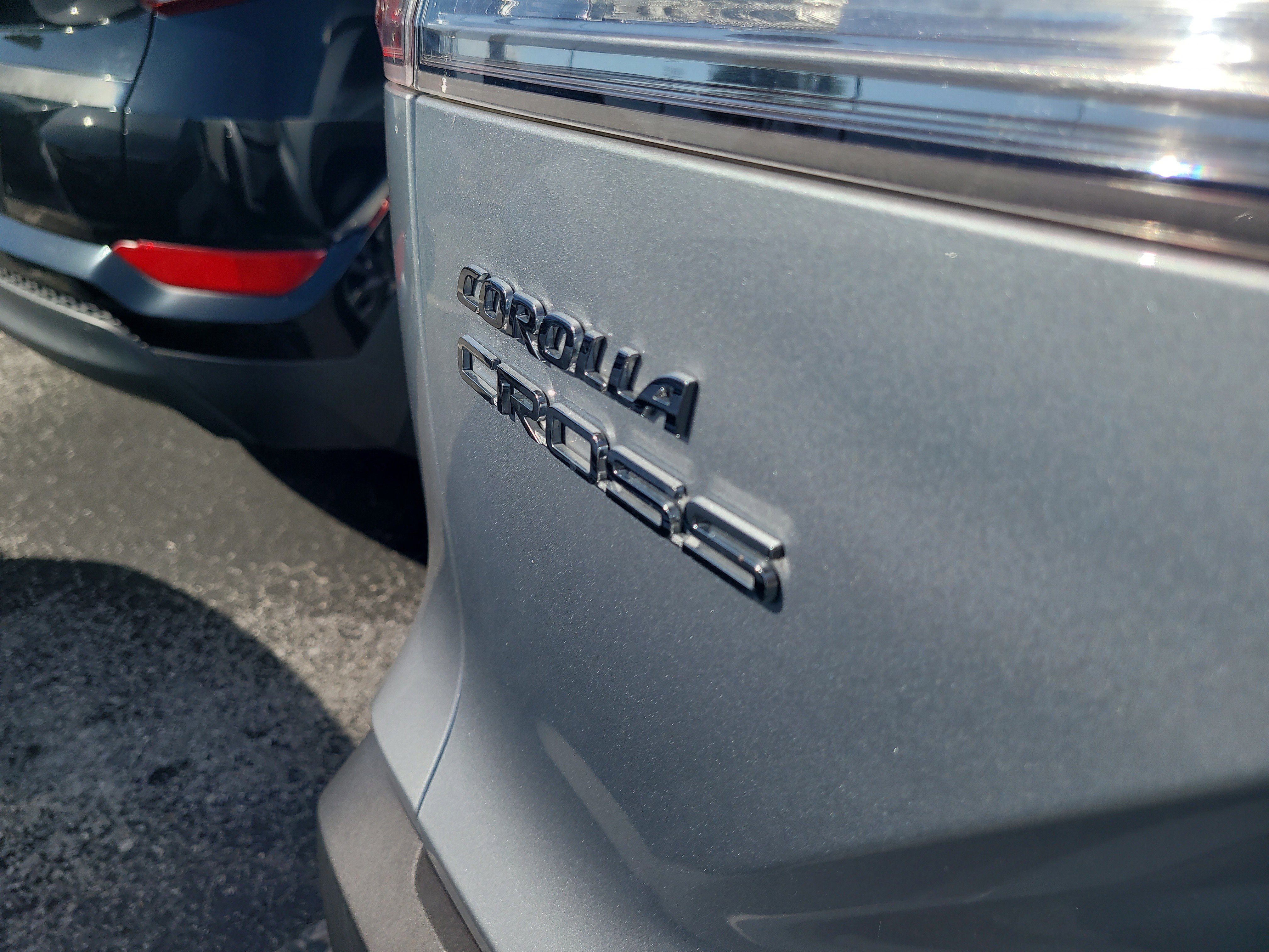 Used 2023 Toyota Corolla Cross L FWD image 11