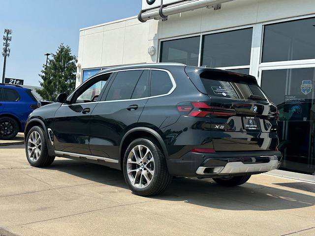 Certified 2024 BMW X5 xDrive40i w/ Premium Package image 9