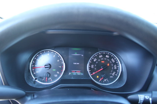 Used 2022 Toyota RAV4 XLE FWD image 22