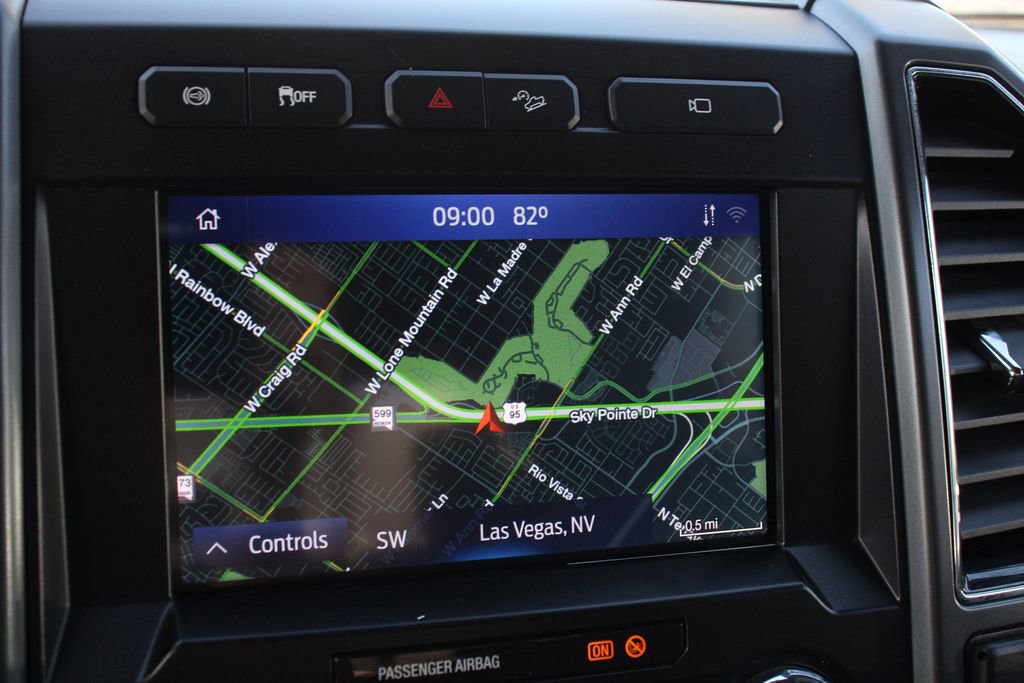 Certified 2021 Ford F250 XLT w/ XLT Premium Package AWD/4WD image 31