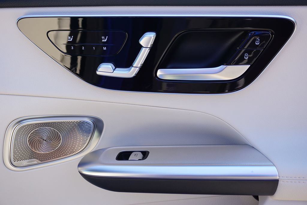 Certified 2026 Mercedes-Benz GLC 300 image 64