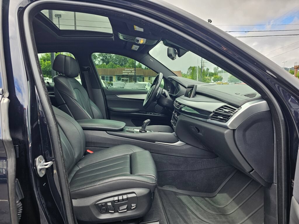Used 2019 BMW X6 xDrive40i AWD/4WD image 10