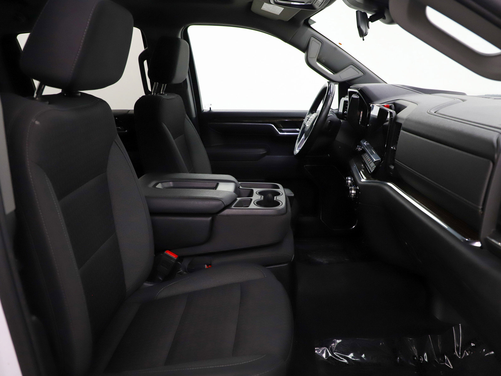 Used 2023 GMC Sierra 1500 SLE image 11