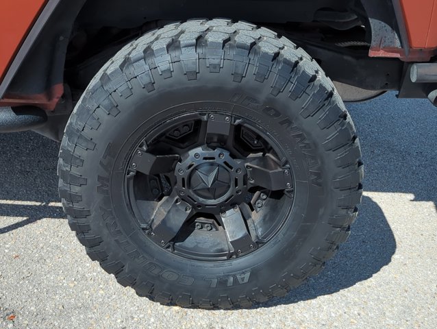 Used 2014 Jeep Wrangler Sport w/ Quick Order Package 24S AWD/4WD image 9