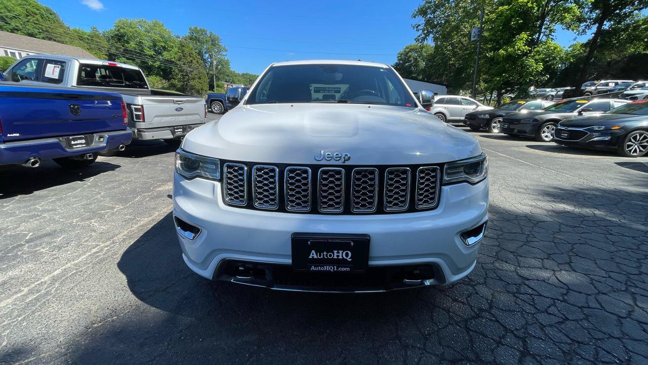 Used 2021 Jeep Grand Cherokee Overland AWD/4WD image 14