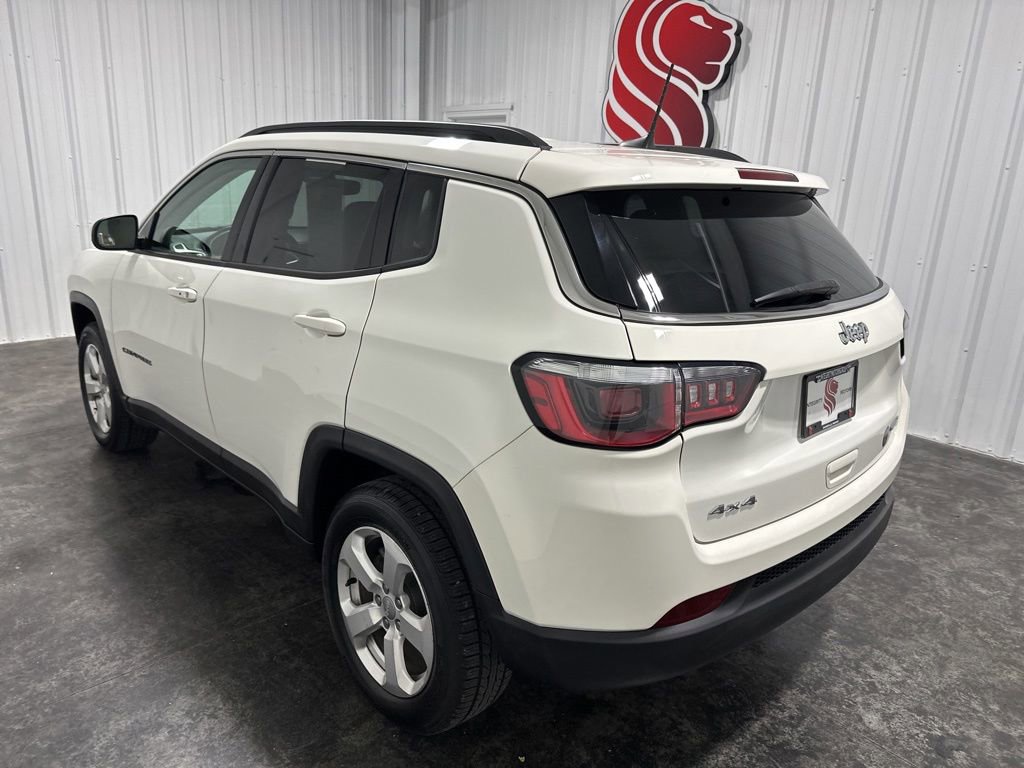 Used 2020 Jeep Compass Latitude w/ Popular Equipment Group AWD/4WD image 8