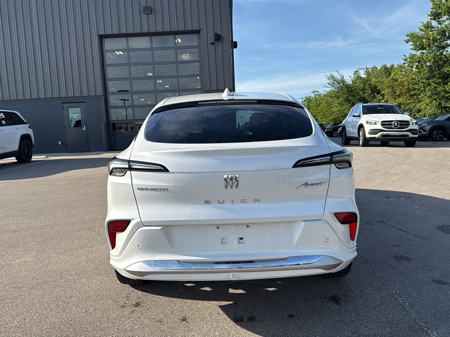 Used 2024 Buick Envista Avenir FWD image 4