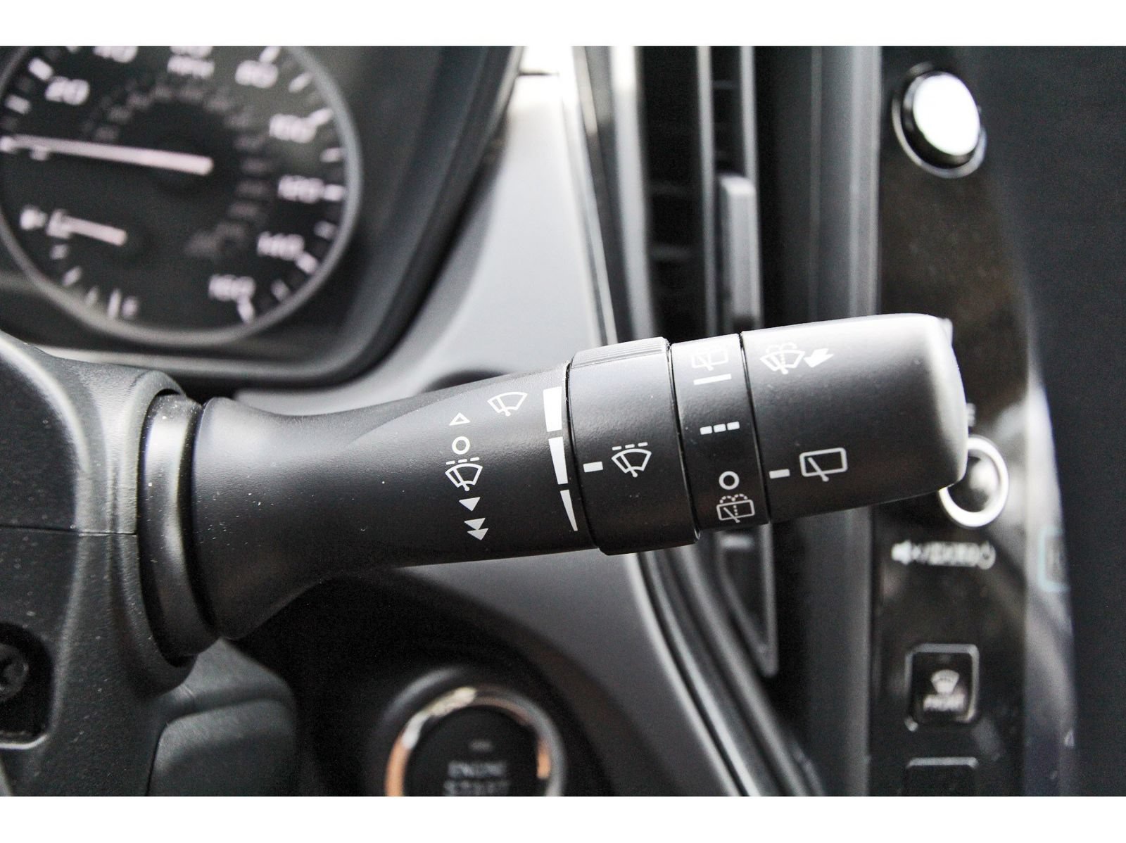 Certified 2026 Subaru Crosstrek 2.5i Premium AWD/4WD image 18