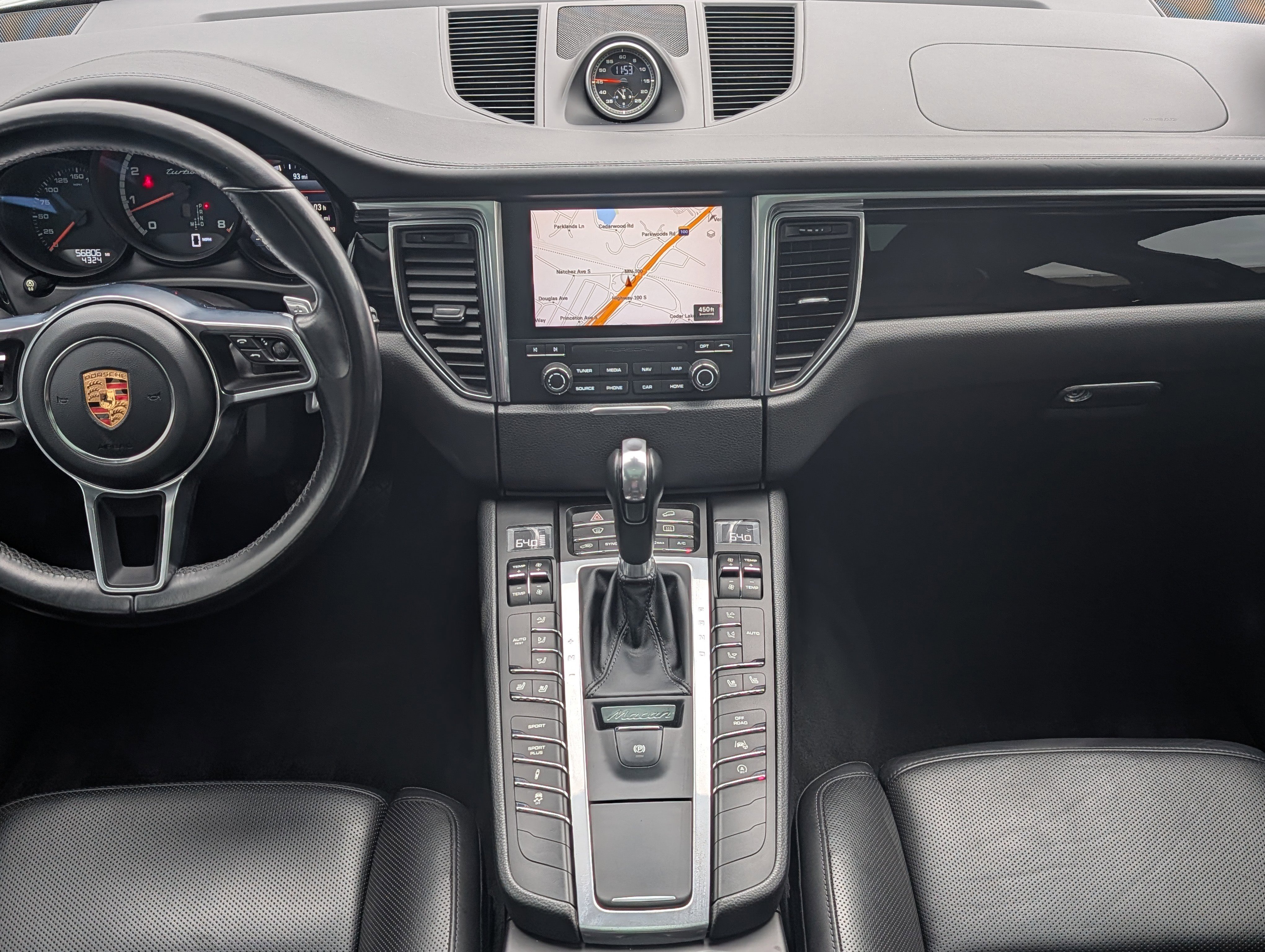 Used 2018 Porsche Macan Turbo w/ Premium Package Plus image 9