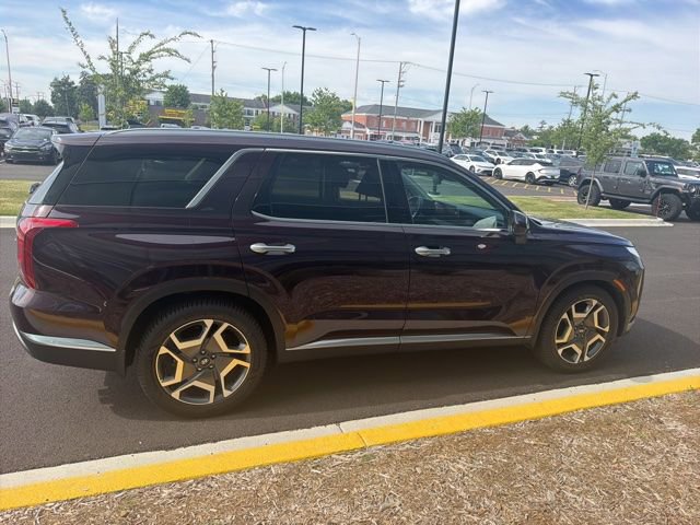 Used 2023 Hyundai Palisade Limited AWD/4WD image 18