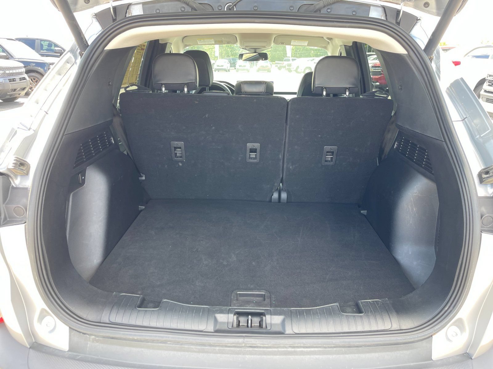 Used 2024 Ford Escape Platinum AWD/4WD image 17