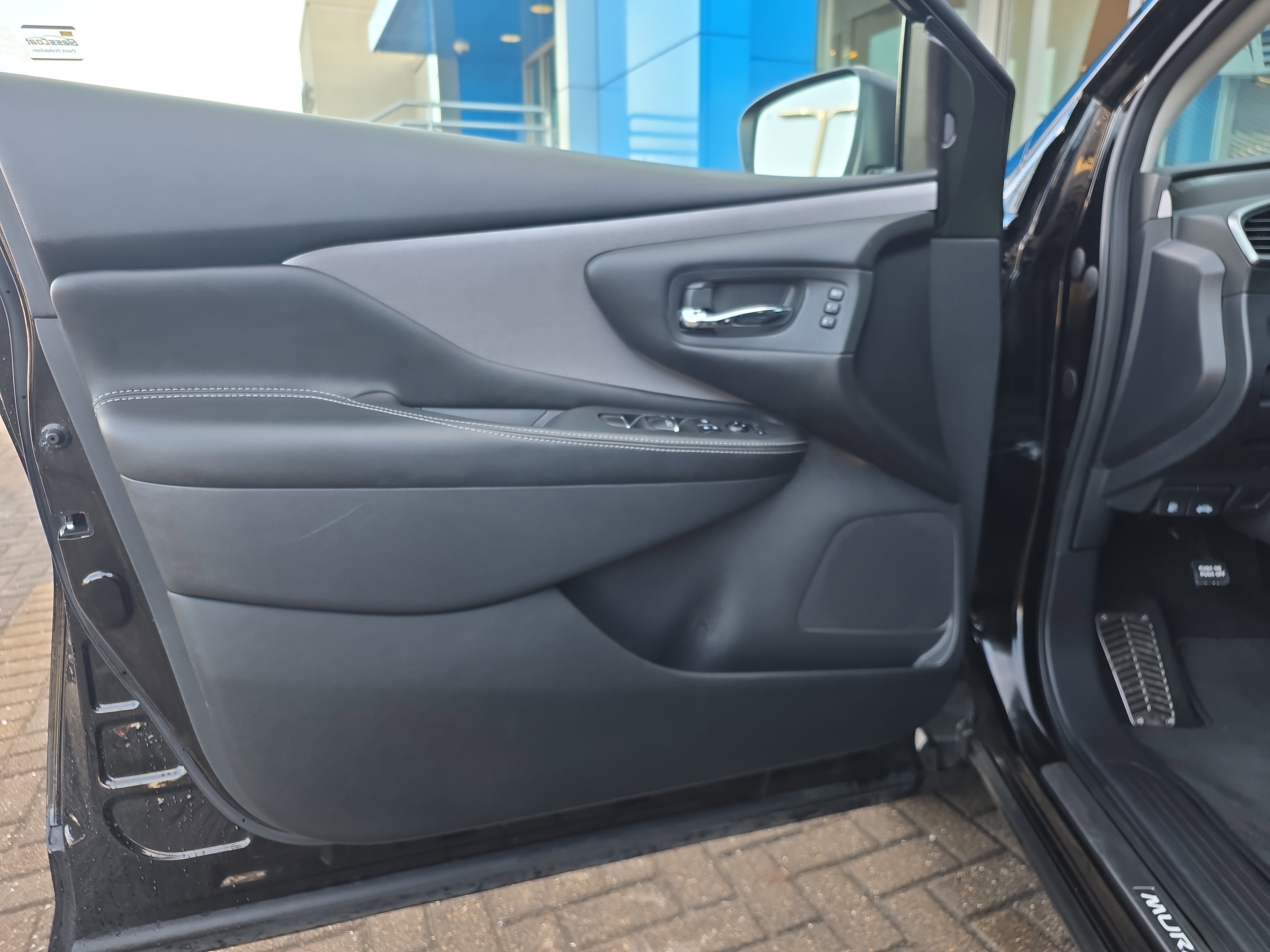 Used 2023 Nissan Murano SL w/ Cargo Package image 13