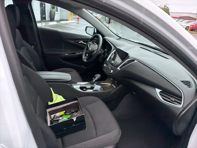Used 2024 Chevrolet Malibu LT image 13
