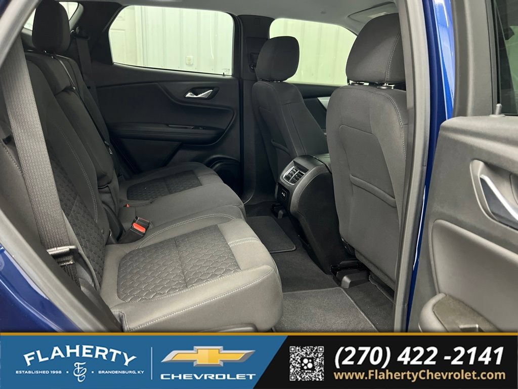 Used 2022 Chevrolet Blazer LT FWD image 13