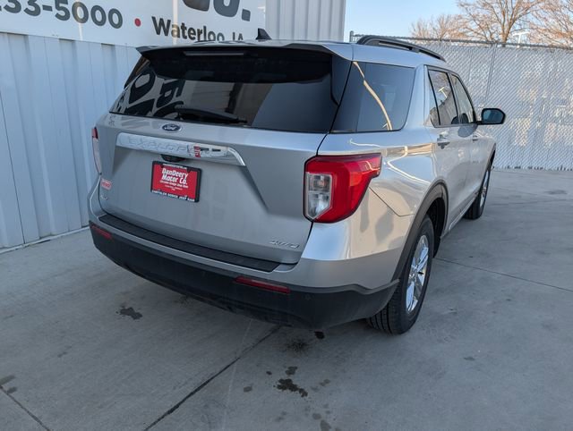 Used 2021 Ford Explorer XLT image 24