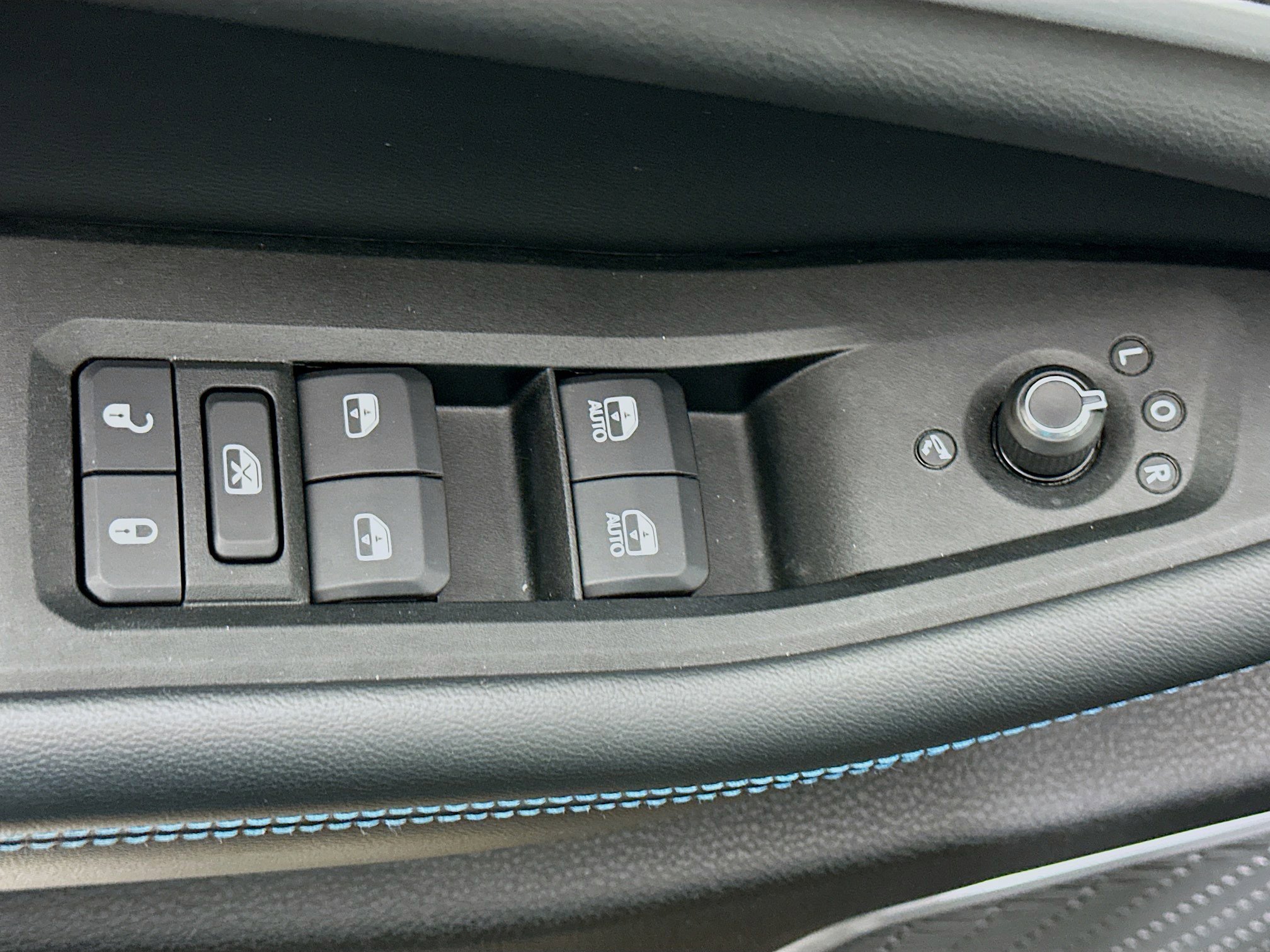 Used 2022 Jeep Grand Cherokee Trailhawk image 15