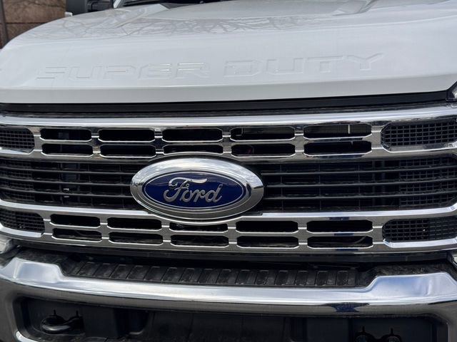 New 2025 Ford F550 4x4 Regular Cab Super Duty image 5
