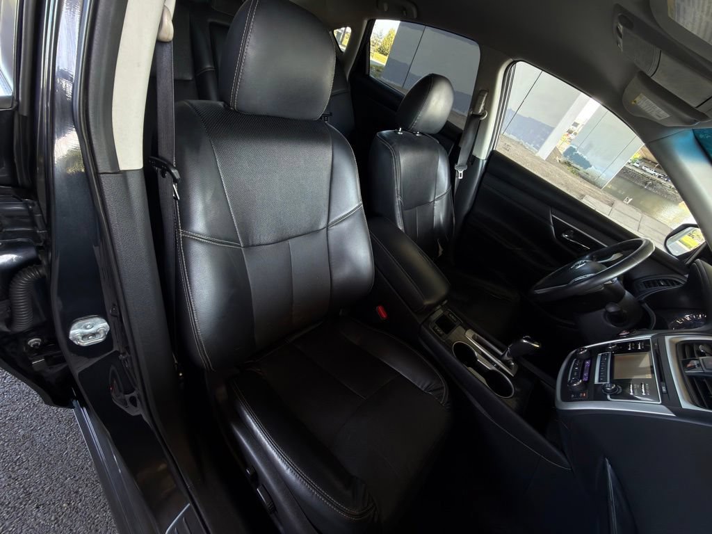 Used 2017 Nissan Altima 2.5 SL FWD image 24