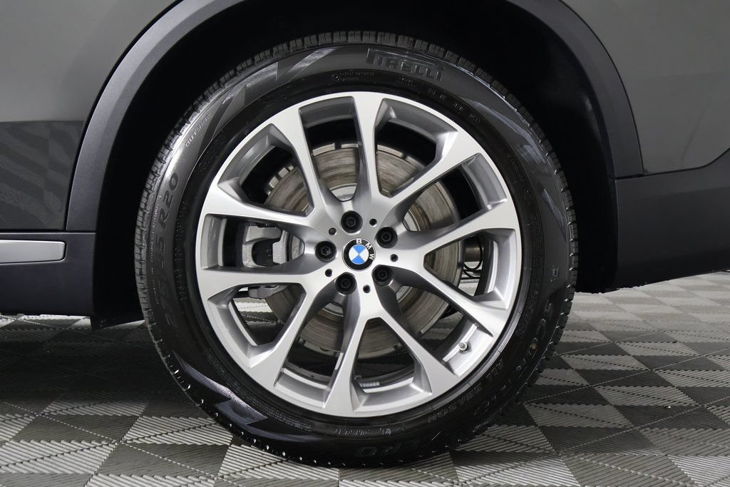 New 2026 BMW X5 xDrive50e w/ Executive Package AWD/4WD image 10