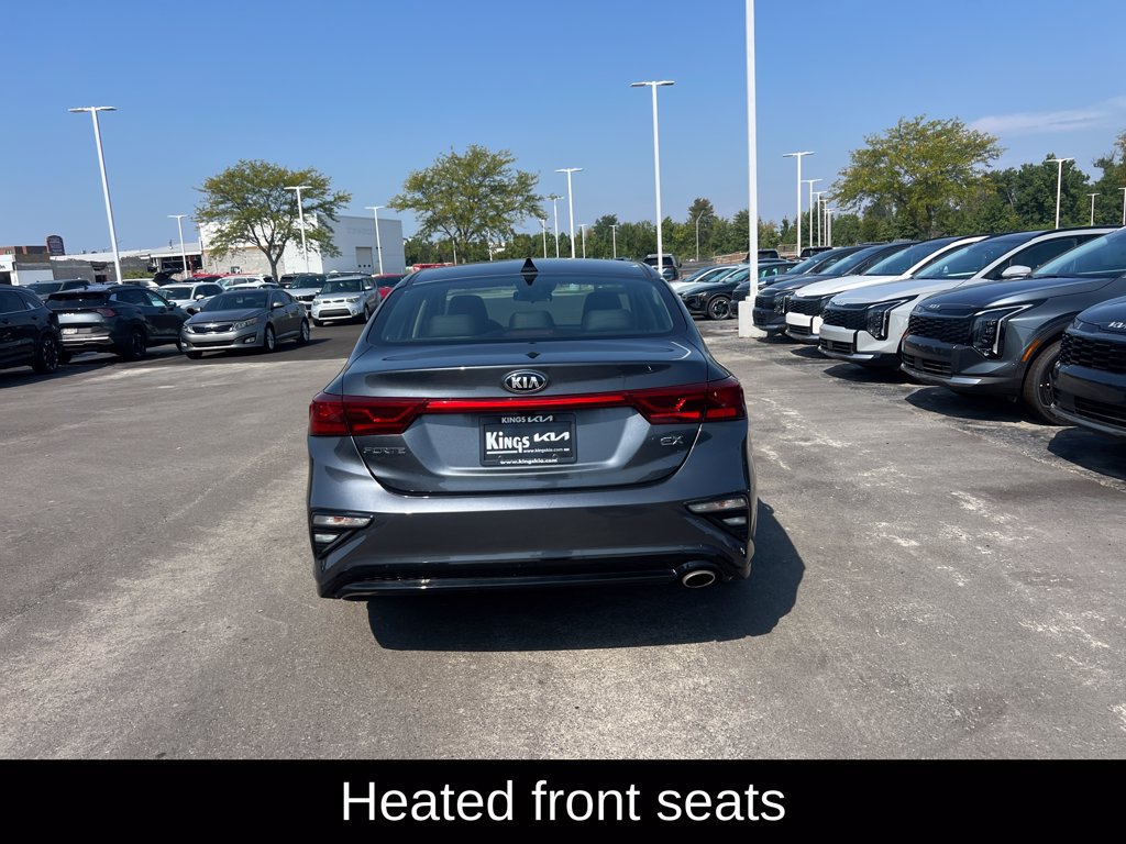 Used 2019 Kia Forte EX FWD image 4