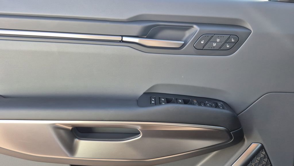 New 2026 Kia EV9 Wind image 6