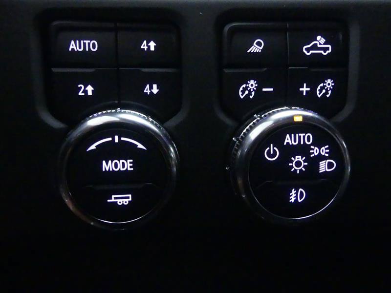 Used 2025 GMC Sierra 3500 Denali Ultimate AWD/4WD image 24