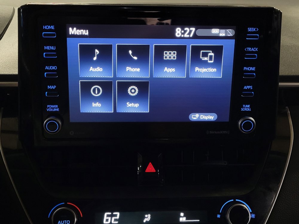 Used 2022 Toyota Corolla LE FWD image 25