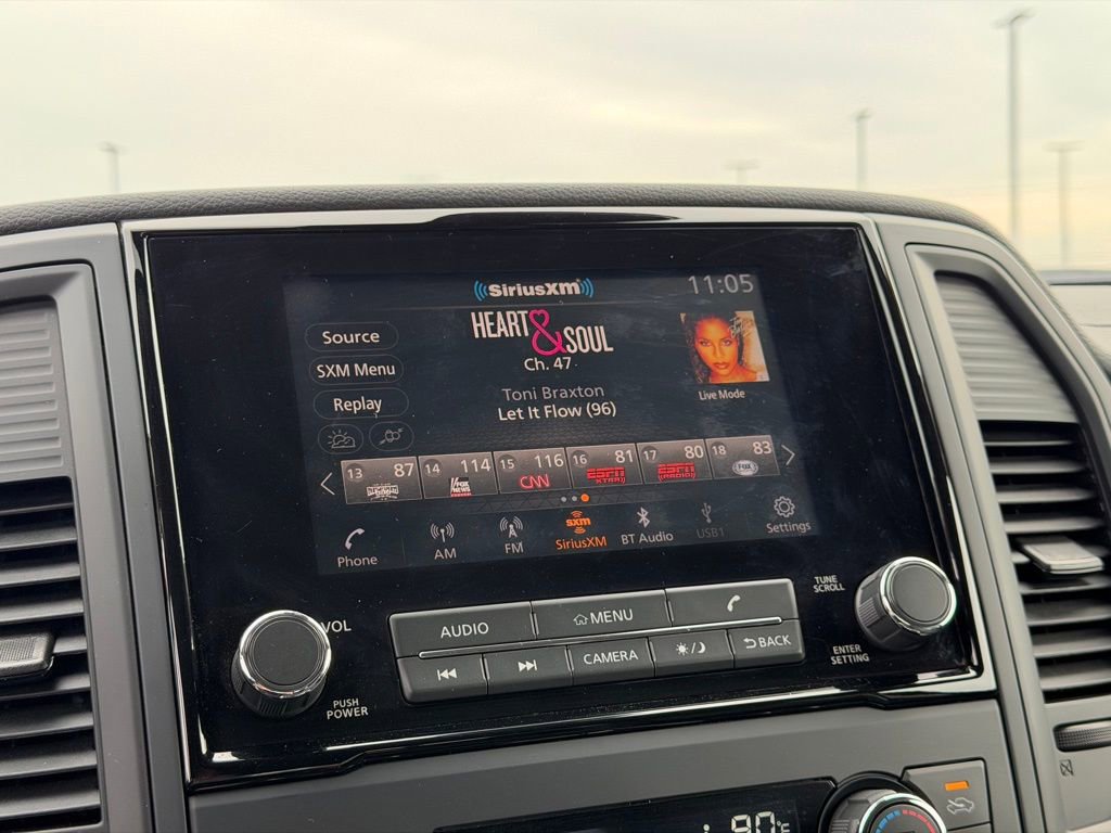 Used 2024 Nissan Titan SV w/ SV Convenience Package image 30